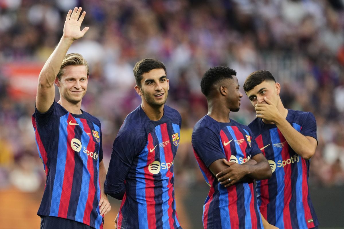 Barcelona je spremna izvesti na sud četvoricu svojih igrača zbog spornih ugovora