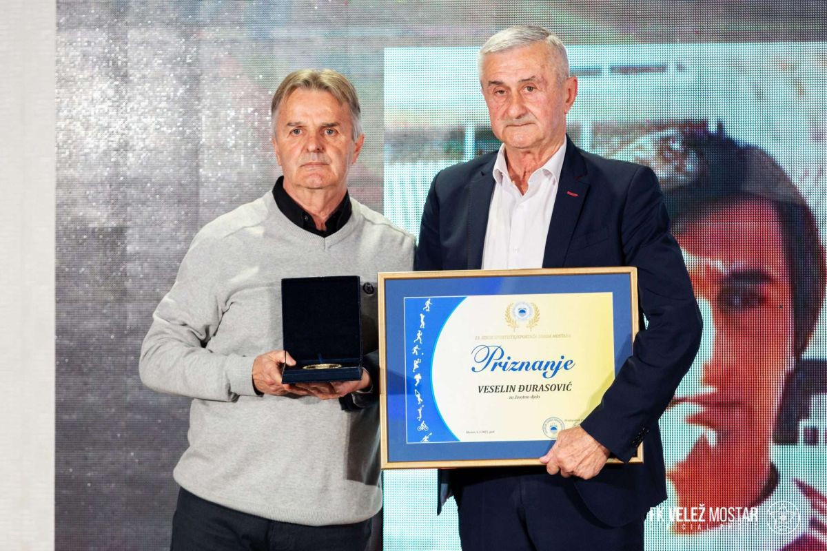 Legendama Veleža priznanje za životno djelo