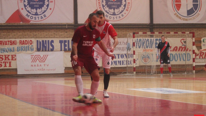 "Sudije su nas oštetile, ovaj sport gubi zbog ljudi sumnjivog morala"