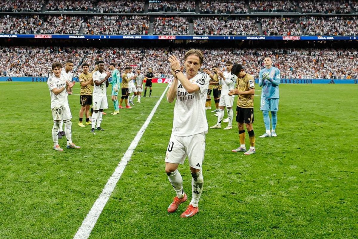 Ma, kakve pare - Luka Modrić odbio kofere novca, razlog je nestvaran Ma, kakve pare - Luka Modrić odbio kofere novca, razlog je nestvaran