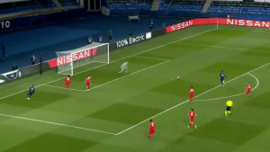 Pravo je čudo kako PSG nije dao barem jedan gol: Čudesni Neuer, prečka...