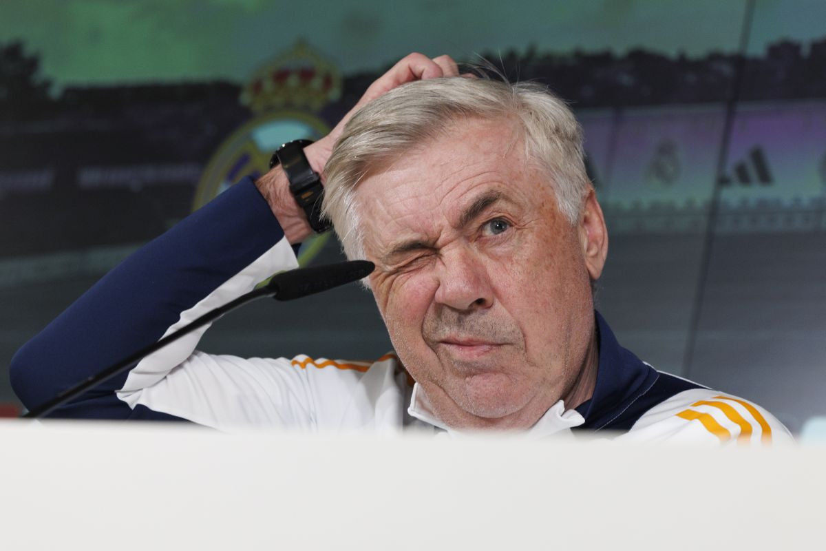 Ancelotti ostao bez teksta, zvijezda Reala trajno mijenja poziciju: "Boljeg nema" Ancelotti ostao bez teksta, zvijezda Reala trajno mijenja poziciju: "Boljeg nema"