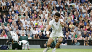 Čudesni Španac ide na Đokovića: Carlos Alcaraz počistio Medvedeva s terena
