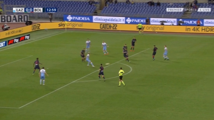 Correa majstorskim potezom izbacio igrača Bologne i doveo Lazio u vodstvo