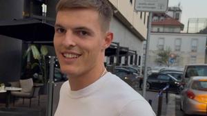 "Balkansko čudo" od večeras je član slavnog Milana, osmijeh ne skida sa lica
