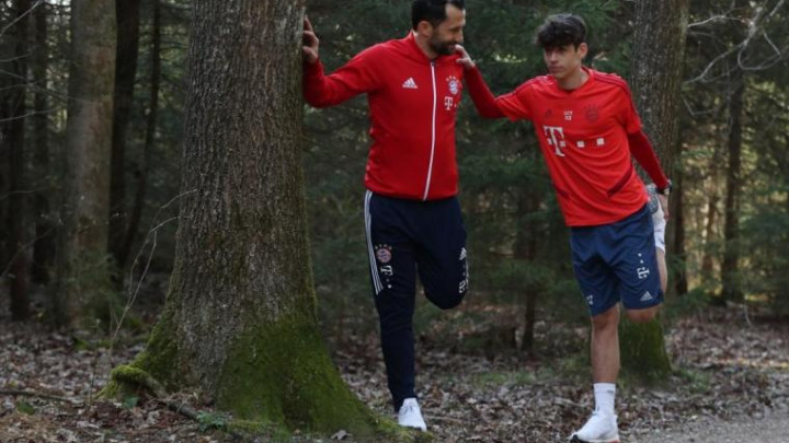 Sin izdao oca: Salihamidžić junior "predstavio" novo pojačanje Bayerna