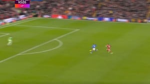 Nestvarno šta radi "otpisani" na Anfieldu, navijači mu se klanjaju