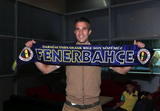 Van Persie dočekan kao najveća zvijezda
