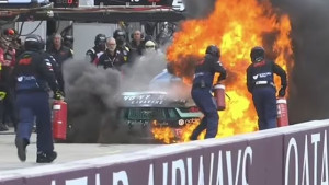 U dva dana planula dva automobila poznate marke - Vozačima nešto smrdilo, pa završili u plamenu