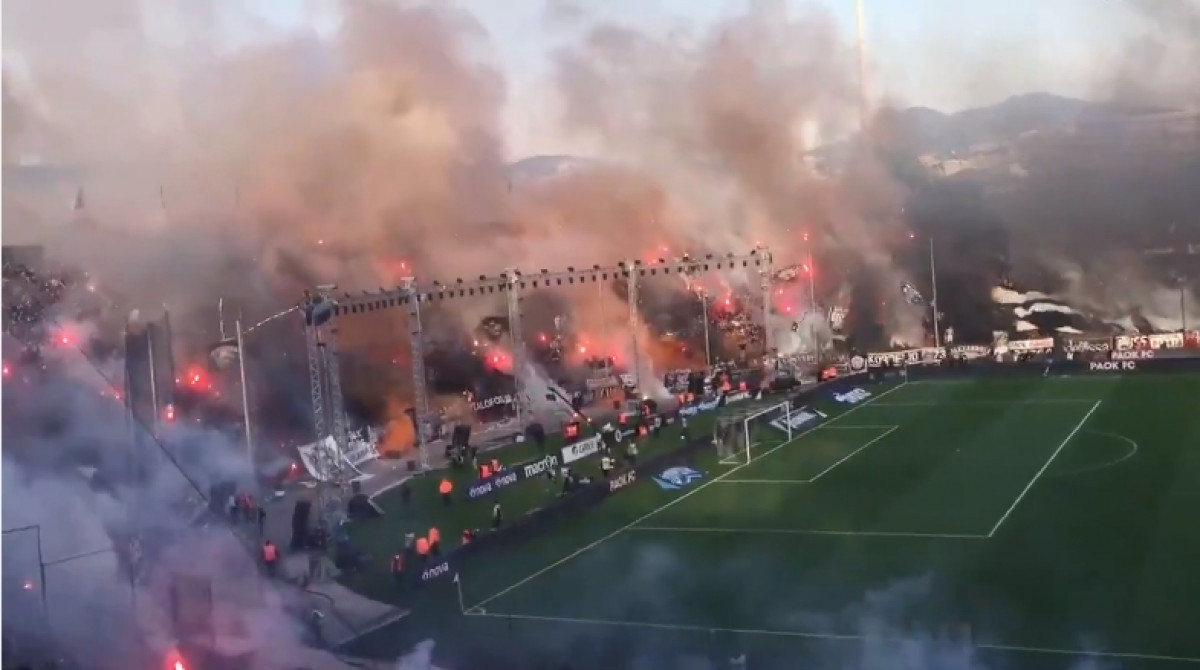 Spektakularna atmosfera u Solunu: Navijači PAOK-a 'zapalili' stadion