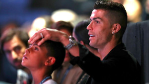Cristiano Ronaldo je ipak samo čovjek: "Gledam svog sina i ne znam da li ću mu..."