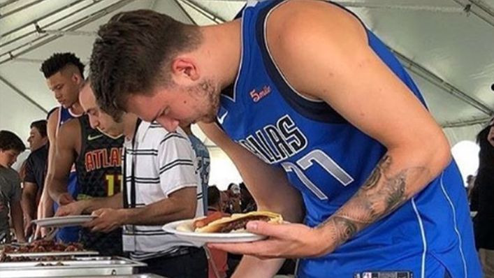 "Muke" Luke Dončića u Americi i potraga za ćevapima