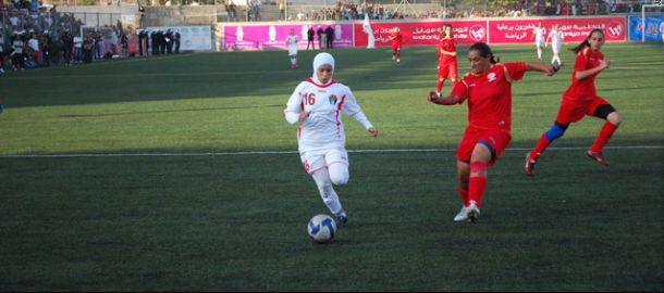 Muslimanskim nogometašicama dozvoljeno igrati sa maramama