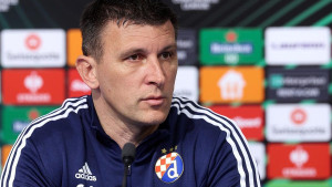 Jakirović pred Hajduk dobio pitanje o promjeni reprezentacije Sučića i odmah odgovorio