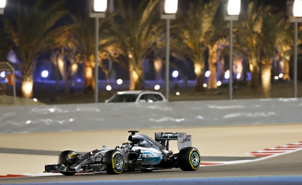 Hamilton starta prvi u Bahreinu