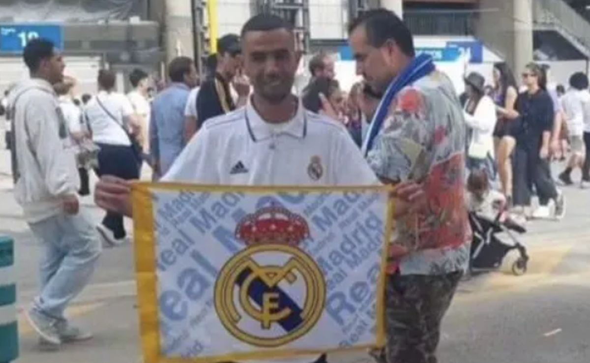 Jedan je od najboljih i "nikada neću igrati u Realu", a onda procuri fotografija iz prošlosti... Jedan je od najboljih i "nikada neću igrati u Realu", a onda procuri fotografija iz prošlosti...