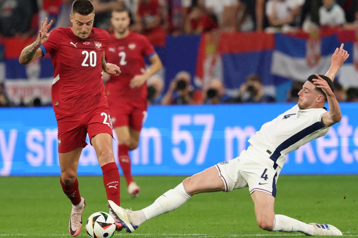 Oglasio se Sergej Milinković-Savić, poruka o kojoj bruji cijela Srbija Oglasio se Sergej Milinković-Savić, poruka o kojoj bruji cijela Srbija