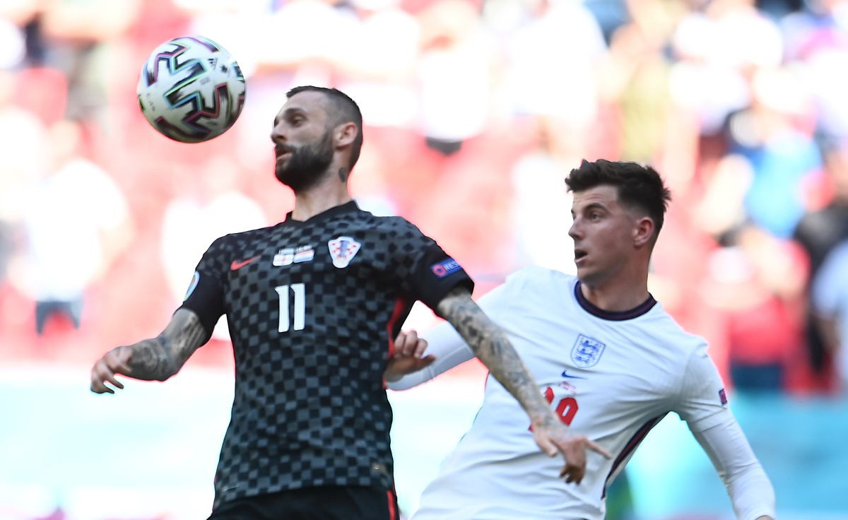 Navijači oduševljeni: Brozović pokazao u kakvim kopačkama će igrati protiv Češke