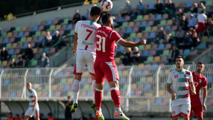 U Slaviju stigao i defanzivac Popović