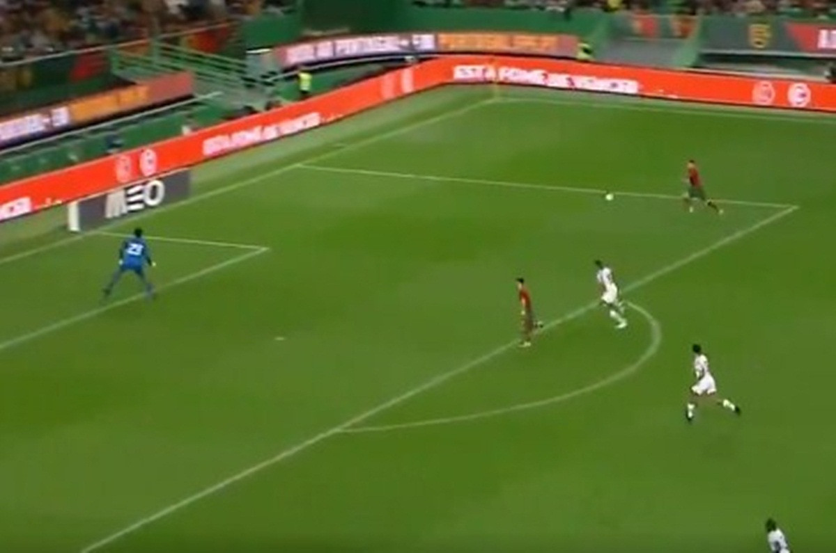 Portugal izgleda nezaustavljivo zahvaljujući čovjeku koji ignoriše Ronalda! Portugal izgleda nezaustavljivo zahvaljujući čovjeku koji ignoriše Ronalda!