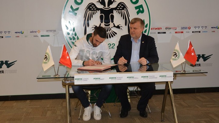Riad Bajić produžio ugovor sa Konyasporom