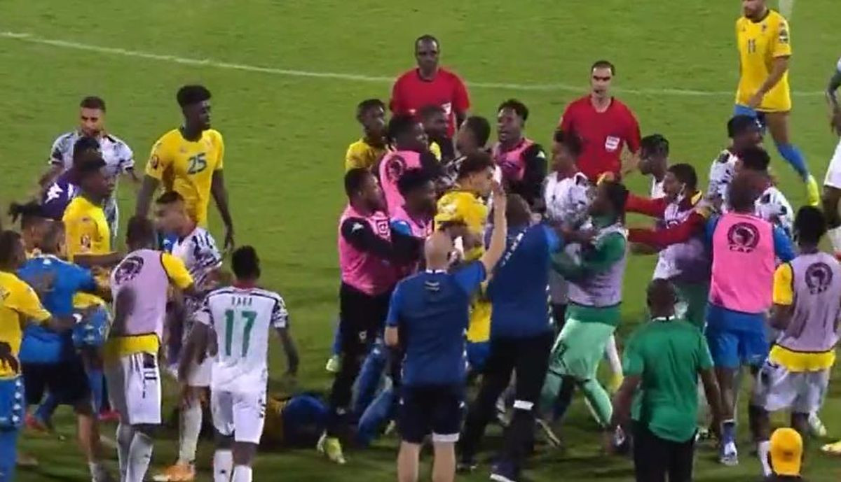 Afrički Kup Nacija: Udario igrača šakom i pobjegao u svlačionicu, nakon toga nastao haos