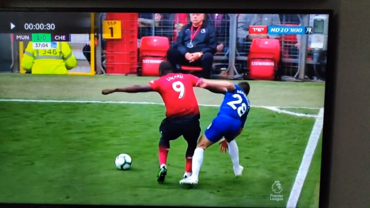 Lukaku poslao Azpilicuetu u prvi red tribina