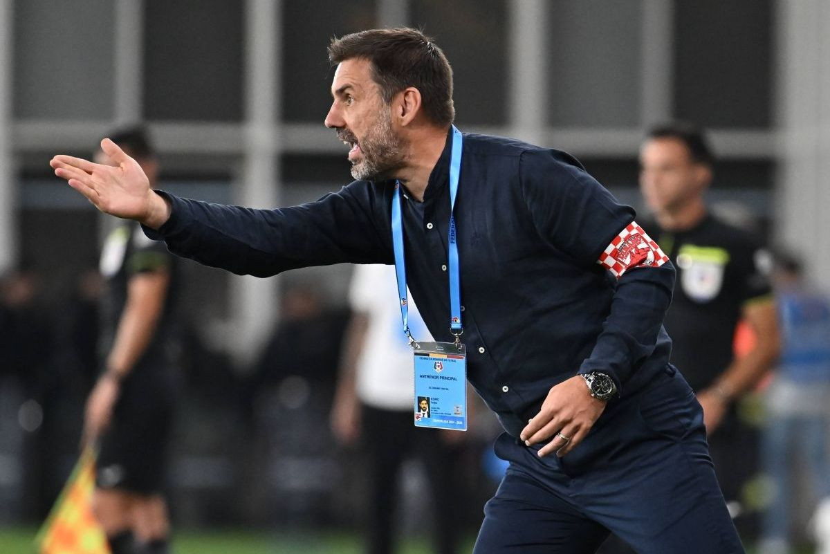 Željko Kopić, trener koji radi sjajne stvari u Rumuniji: "Kontranapadi su šansa za BiH" Željko Kopić, trener koji radi sjajne stvari u Rumuniji: "Kontranapadi su šansa za BiH"