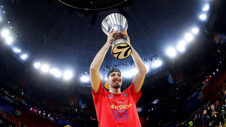 Dobio kćerku i podigao trofej: Najbolja sedmica u mom životu!