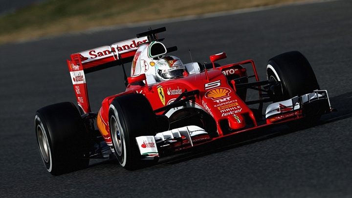 Vettel najbrži i na trećem treningu, Mercedesi veoma loši