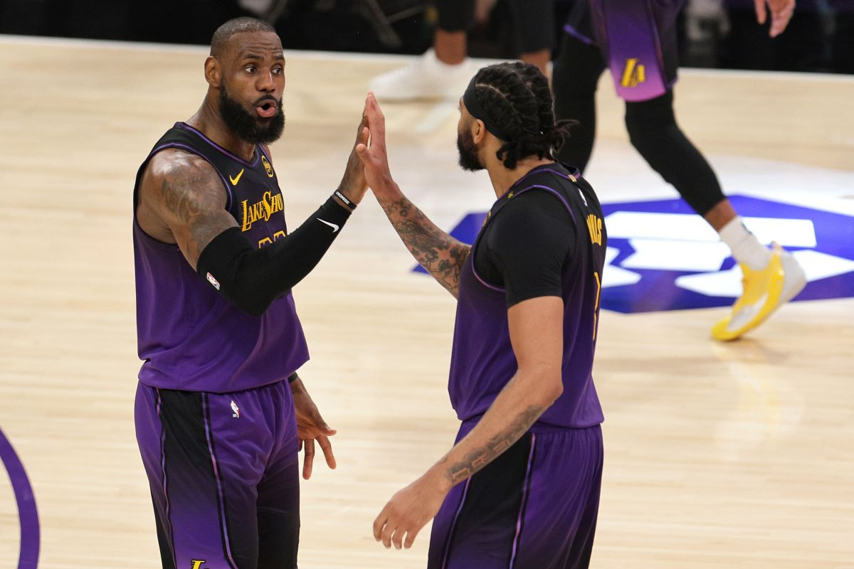 LeBron još jedanput pokazao da su godine samo broj u pobjedi Lakersa, pogađao i Bronny