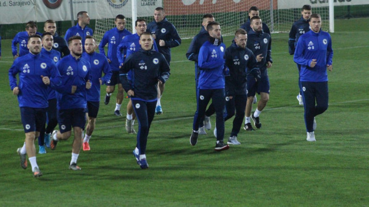 Reprezentativci BiH odradili trening u Zenici, čeka se dolazak Memiševića