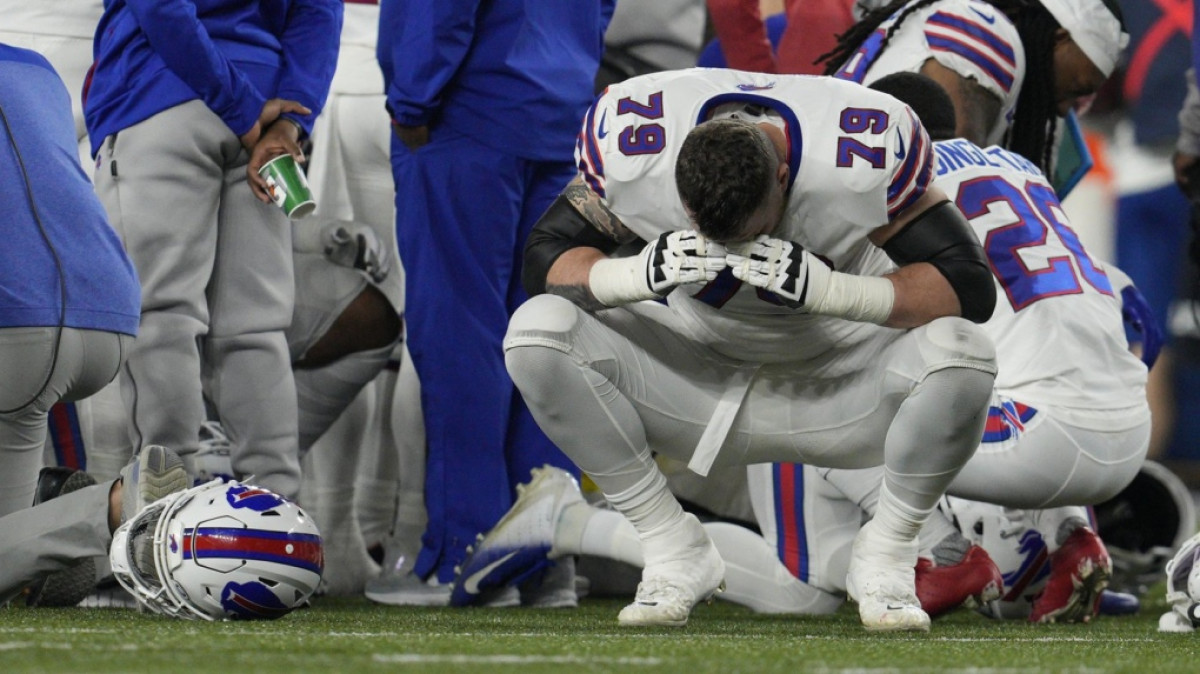 Tragedija na meču NFL-a: Mladi život je pod znakom pitanja