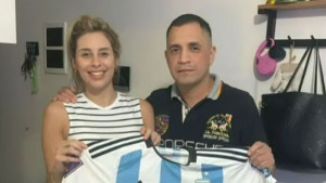 Bivša supruga argentinske zvijezde prodaje njegovu medalju sa Svjetskog prvenstva