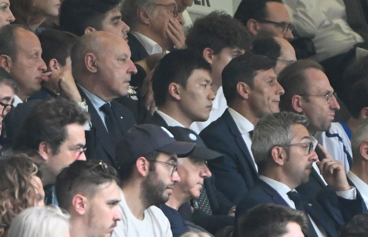 Dok je Džeko u reprezentaciji, Inter završava transfer koji će promijeniti hijerarhiju kod Nerazzura Dok je Džeko u reprezentaciji, Inter završava transfer koji će promijeniti hijerarhiju kod Nerazzura