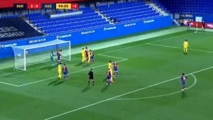 Mladi igrač Barcelone zabio gol direktno iz kornera