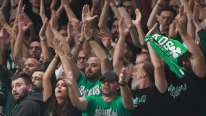 Ovi ljudi žive košarku: Panathinaikos rasprodao sve sezonske karte za narednu sezonu za samo 48 sati