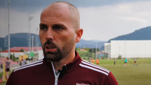 Ćosić biranim riječima govorio o Borcu, najavio i kako će Sarajevo "stajati" sutra
