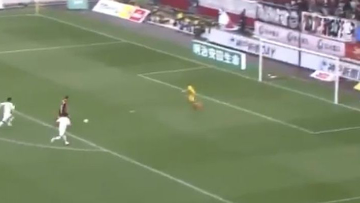 Što je stariji to je bolji: David Villa zabio debitantski gol za Vissel Kobe