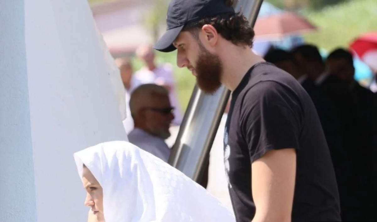 Nurkić došao u Srebrenicu odati počast nevinim žrtvama