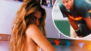 Odvratno! Del Potrova bivša vrti golom stražnjicom ispred - djeteta