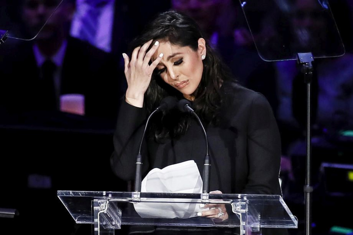 Vanessa Bryant čestitala Lakersima: Šteta je što Kobe i Gigi ovo ne vide Vanessa Bryant čestitala Lakersima: Šteta je što Kobe i Gigi ovo ne vide