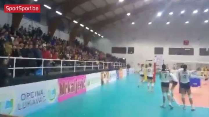 Lukavac "gori": Bh. odbojkašice ne pamte bolju atmosferu!