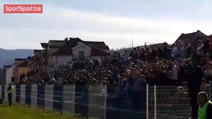 Spektakl u Kalesiji: Derbi privukao brojne gledatelje