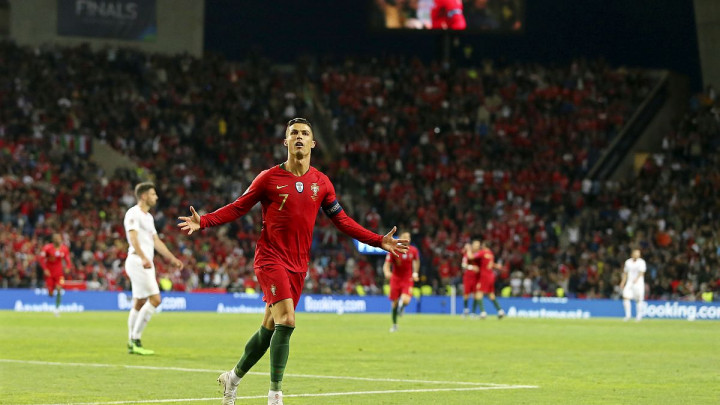 Niko za reprezentaciju ne igra tako dobro kao Ronaldo