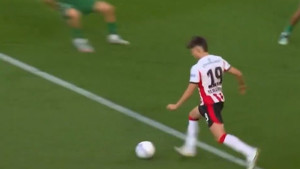 Ušao na teren i odmah dao gol! U Eindhovenu su danas vidjeli ko je i šta je Esmir Bajraktarević