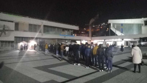 Košarka se vratila u Sarajevo: Red na platou Skenderije za utakmicu KK Bosna!