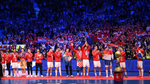 Osvojio srebro sa Hrvatskom, nakon toga dobio veliku čast, a sada je pred vrhunskim transferom