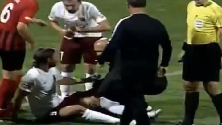 Problemi za FK Sarajevo: Ahmetović zbog povrede napustio teren