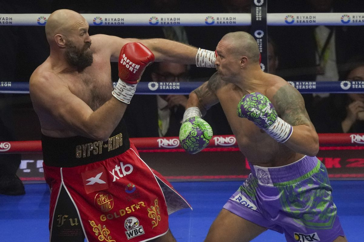 Ne može mu niko ništa, Fury je ponovo poražen: Oleksandr Usyk je nezaustavljiva zvijer! Ne može mu niko ništa, Fury je ponovo poražen: Oleksandr Usyk je nezaustavljiva zvijer!